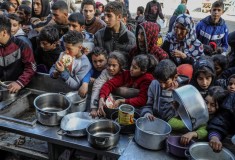 dewaal_famine_11_142-1024x683
